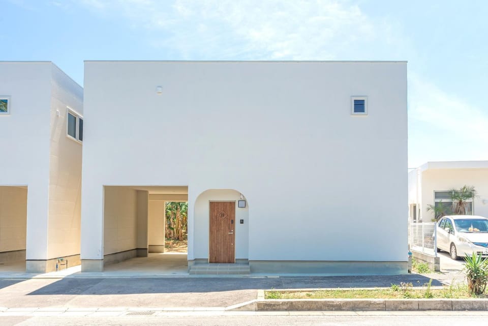Grandioso Okinawa Pool Villa 10 - Vacation STAY 07823v House in Okinawa Prefecture