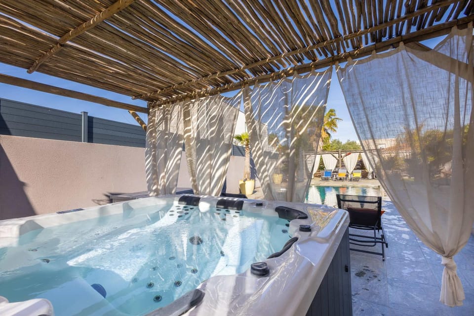 Villa Anja Agde Heated Pool & Jacuzzi Family Villa Villa in Agde