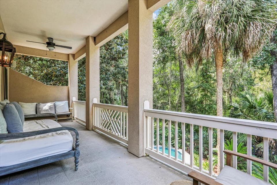 218 Cordillo Parkway House in South Forest Beach