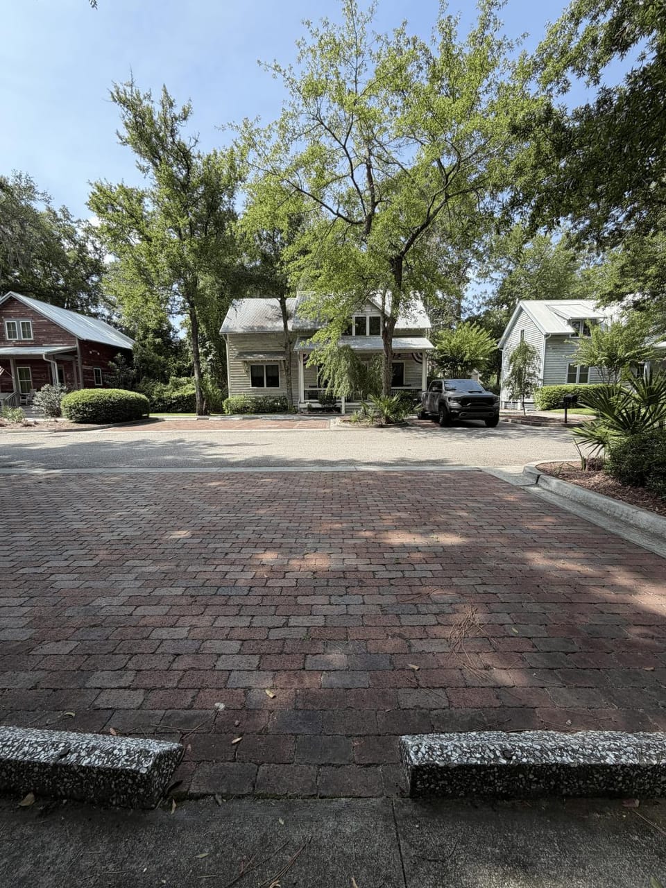 Property building, Parking