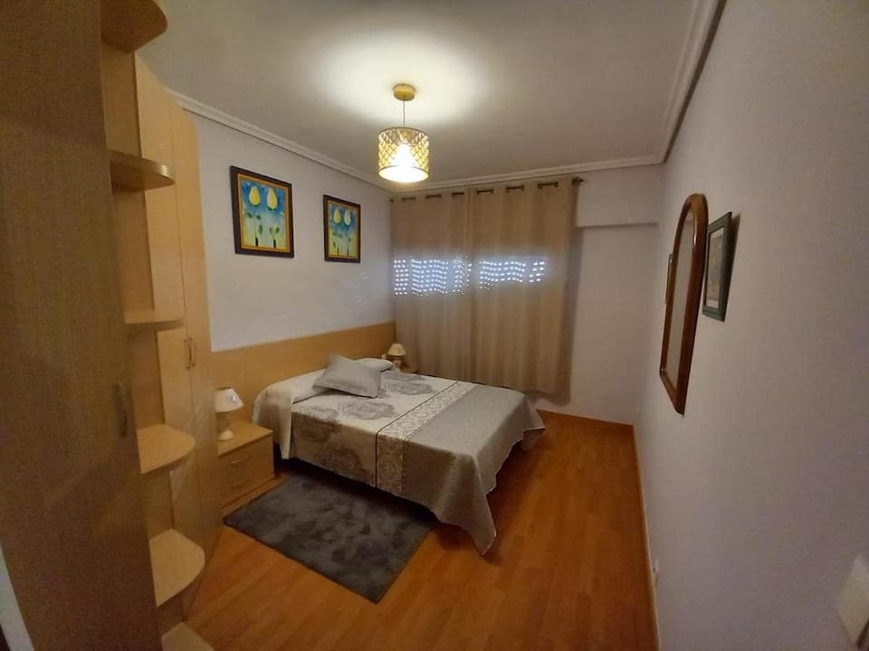 Se alquila apartamento para verano Apartment in Torrelavega