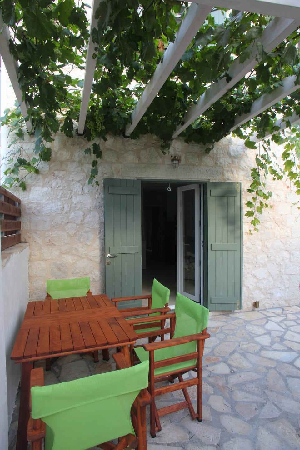 Wild Sea Apartments Apartment in Agios Nikitas