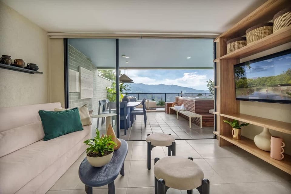 Designer Penthouse with Private Jacuzzi & Andes Views Apartment in Envigado