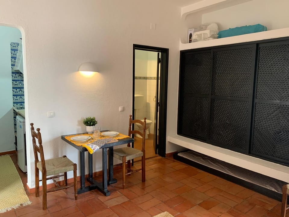Tavira Terrace&Pool 255 AC Studio Apartment in Faro District