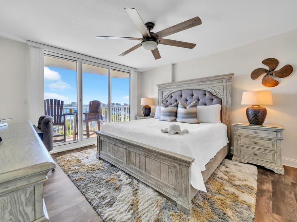 Waterview Towers 505 - Sun-N-Sand Retreat Apartment in Destin