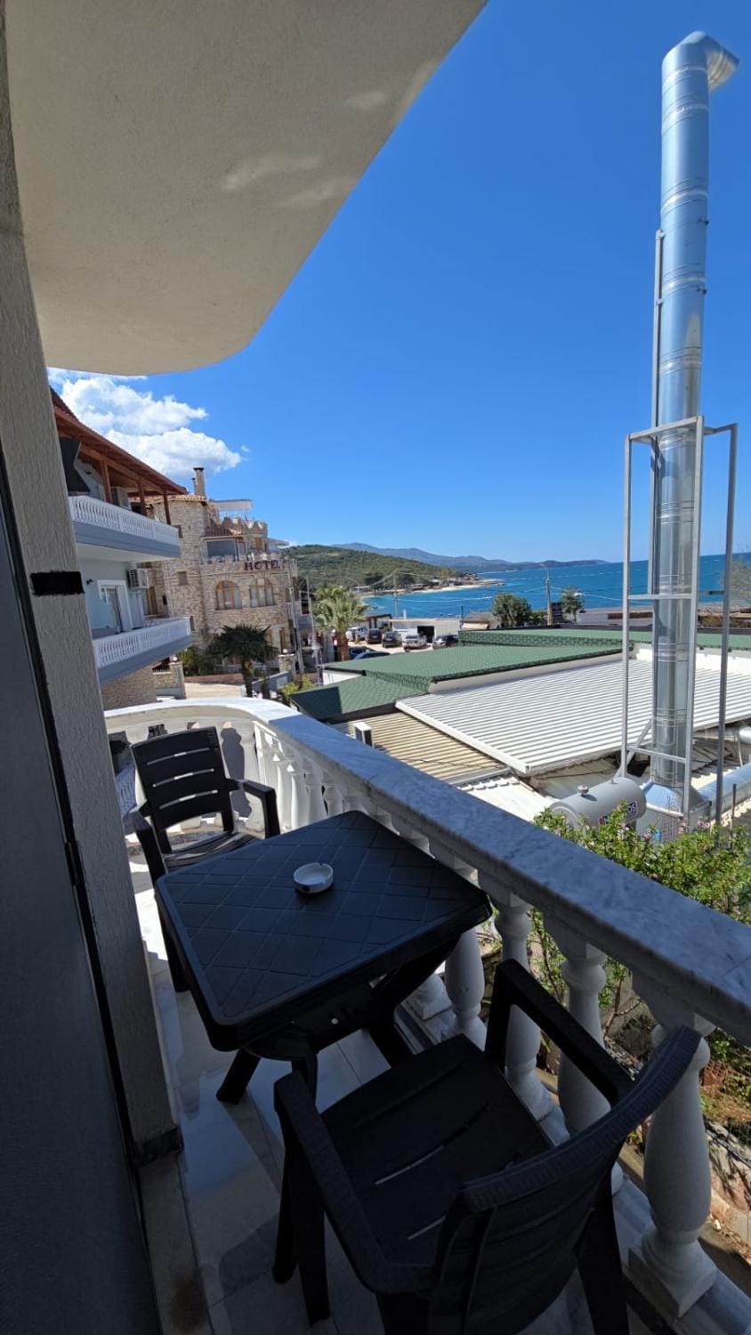 Garden, Sea view
