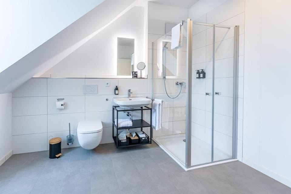 Shower, Bathroom