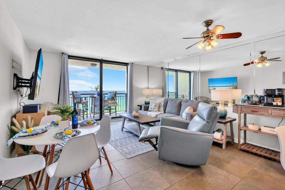 Sundestin 902 - The Sweet Escape Apartment in Destin