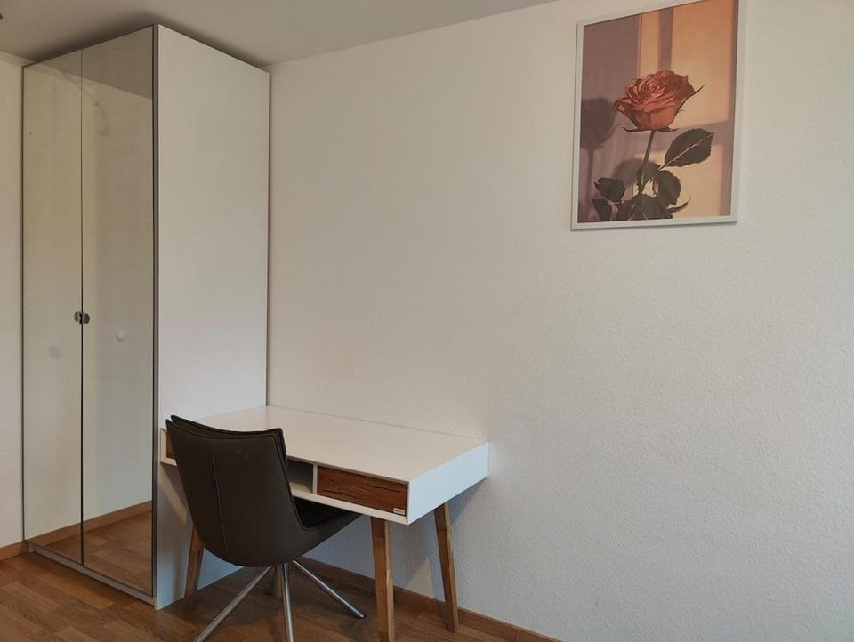 Bedroom, Meeting/conference room