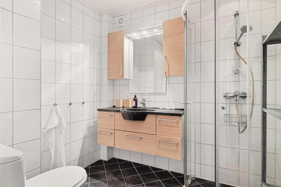 KS12 - Charming 3BR Bergen Townhouse House in Bergen