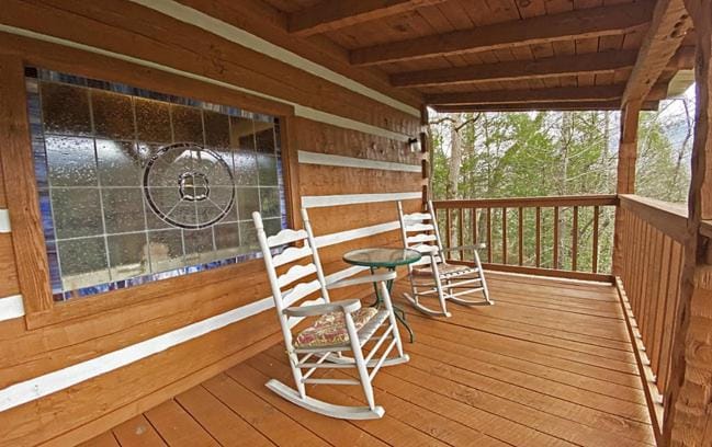 Trails End- Your Romantic Getaway Awaits! Chalet in Pittman Center