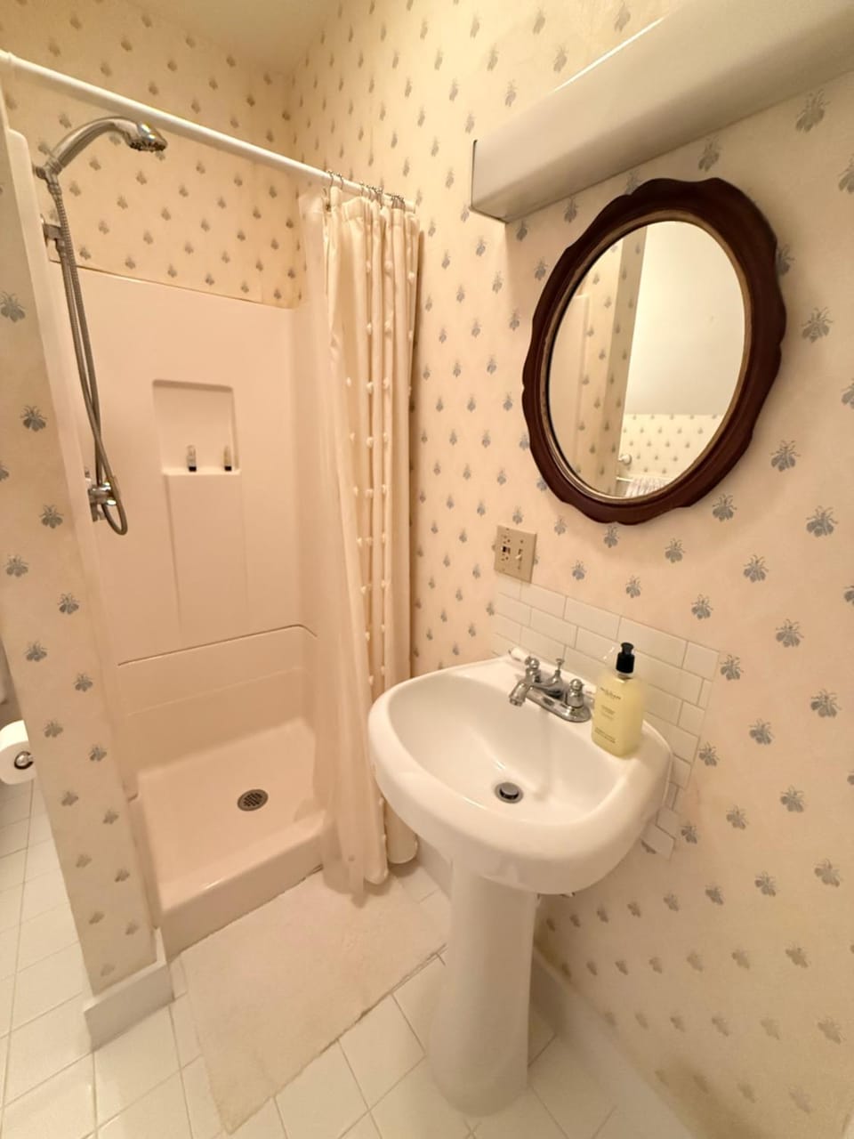 Huntington House Apartment hotel in Vermont