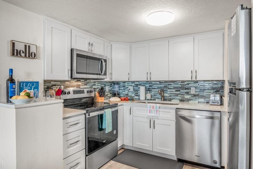 Sundestin 1704 - Sunny D Apartment in Destin