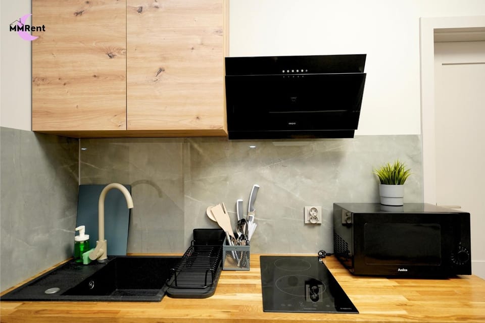 Kitchen or kitchenette, stove
