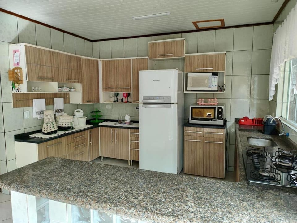 Casa Completa com Piscina em Matinhos House in State of Paraná