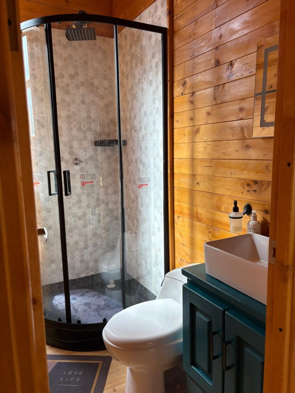 Shower, Bathroom