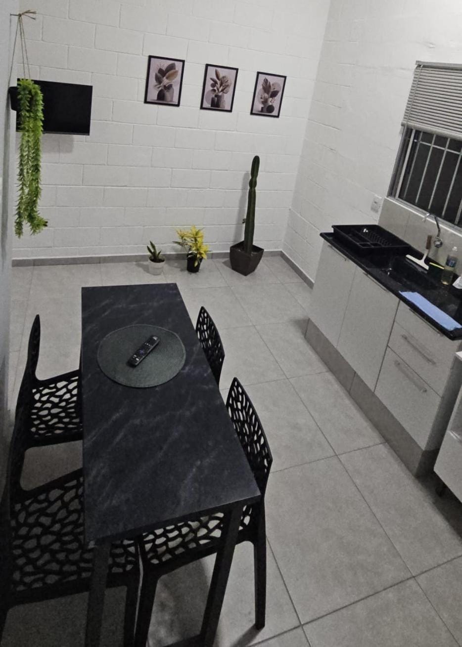 Casa Completa em Cotia com estacionamento Apartment in Cotia