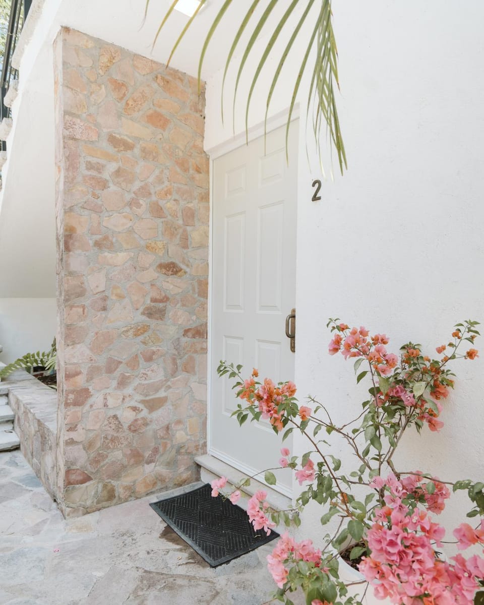 Facade/entrance, Day