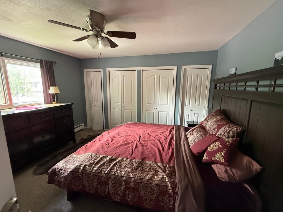 Bed, Bedroom