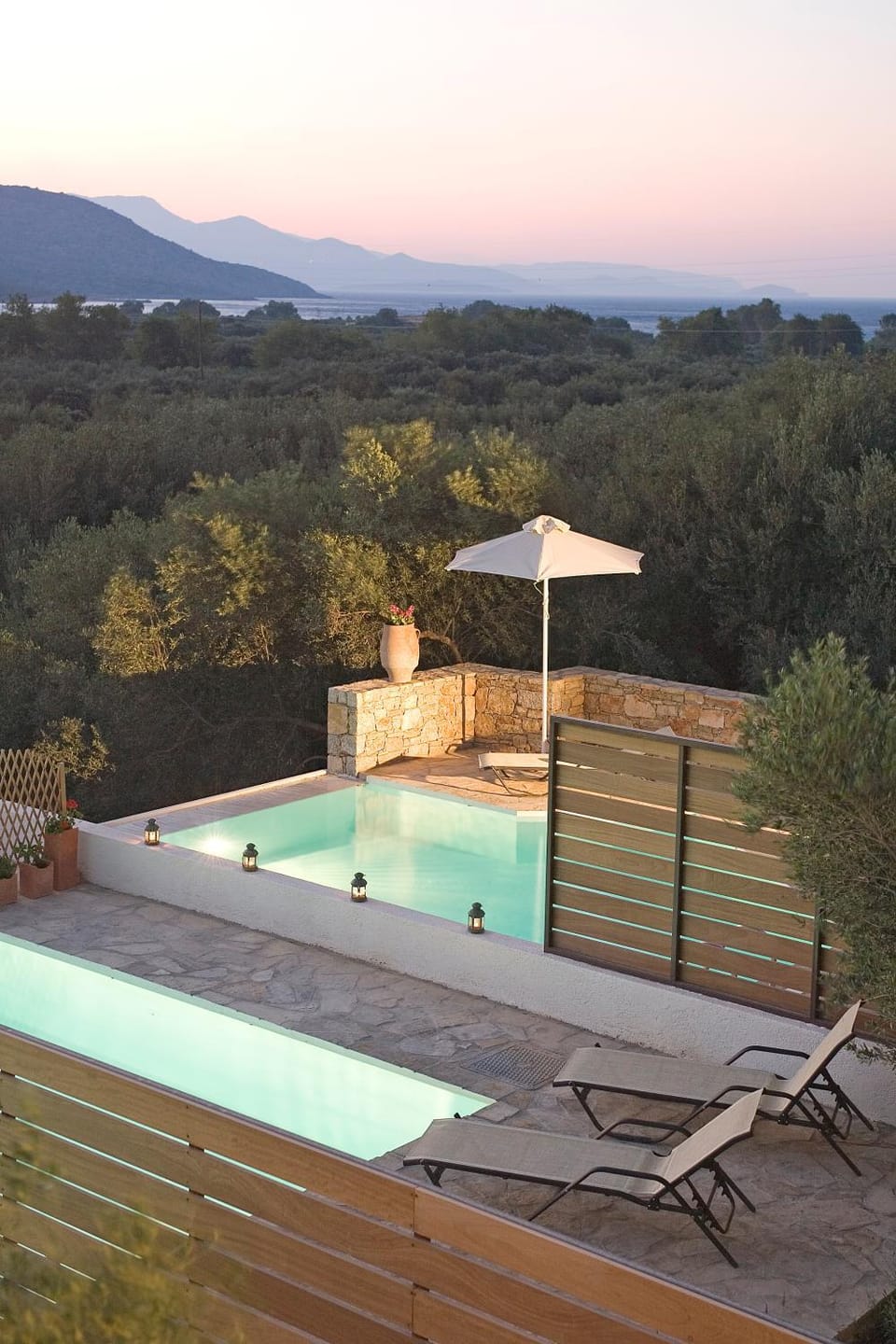 Garden view, Sea view