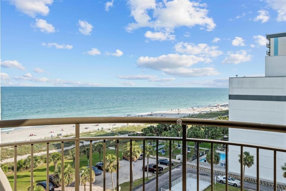 Myrtle Beach Oceanfront Escape Private Balcony Stunning Beach & City Views Apartment in Myrtle Beach