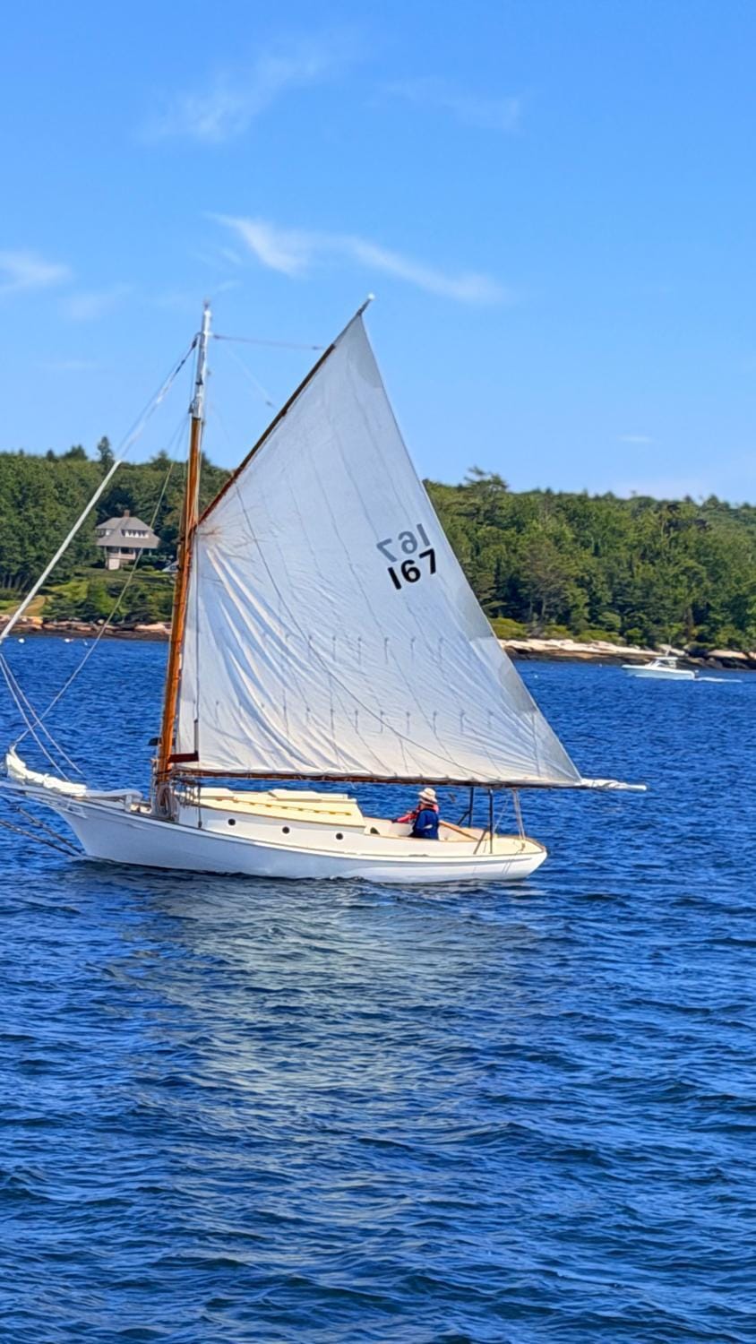 Maine Charming coastal Stay, 3BR, sleep 6, walk to the town, 4 min to Portsmouth Apartment in Portsmouth