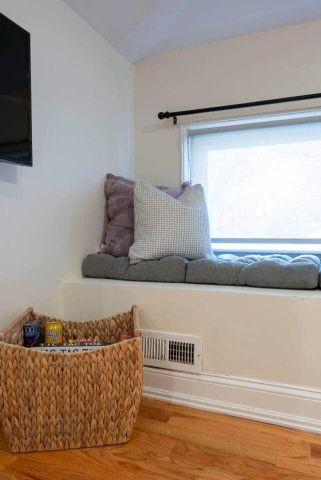 Cozy Spot In Jenkintown w/Free Parking Apartment in Jenkintown