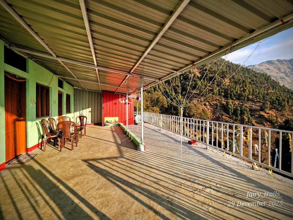 Property building, View (from property/room), Balcony/Terrace, Mountain view