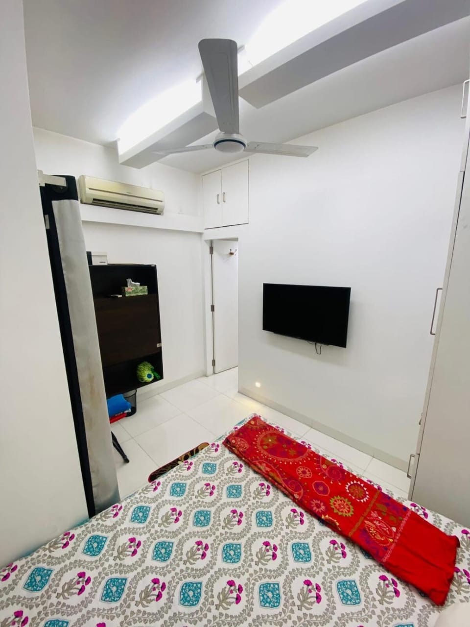 Entire -1 Bed Studio Flat Basundhara Ac Tv Netflix Apartment in Dhaka
