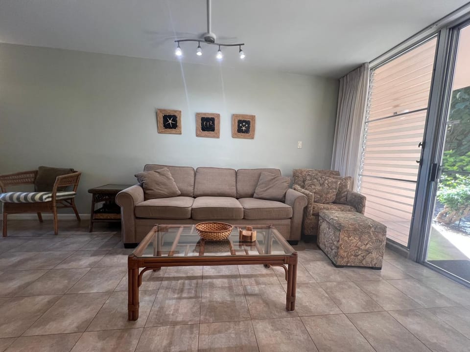 Kihei Kai Nani #12-136 Ground Floor, Garden View, across Kamaole Beach II Apartment in Wailea