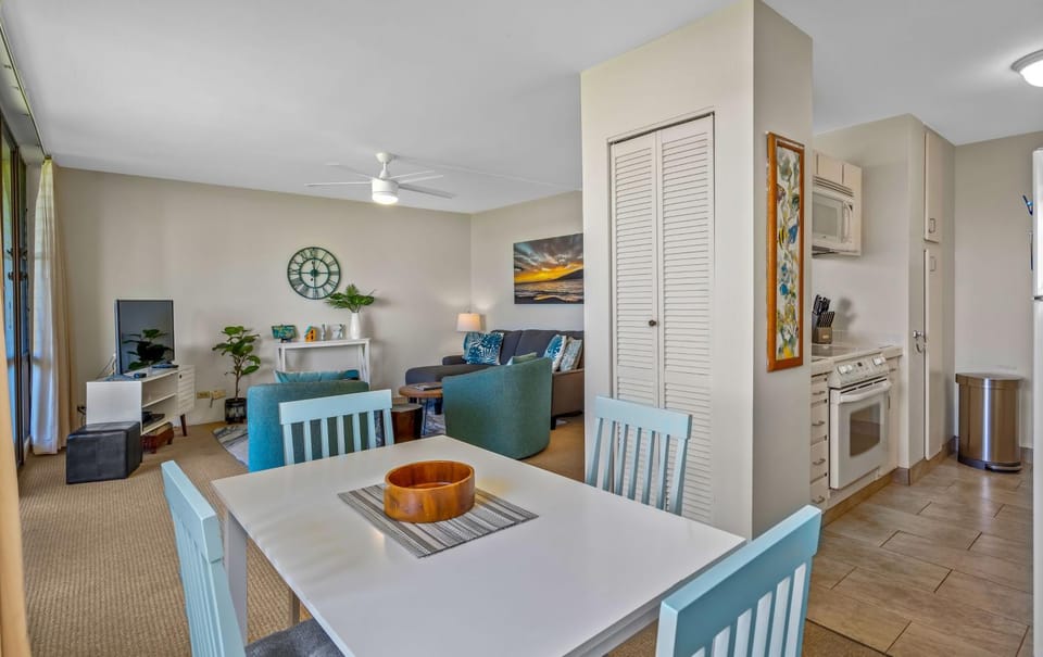Koa Lagoon #105 Ground Floor Ocean View, 1BD/1BA, Sleeps 4 Apartment in Kihei