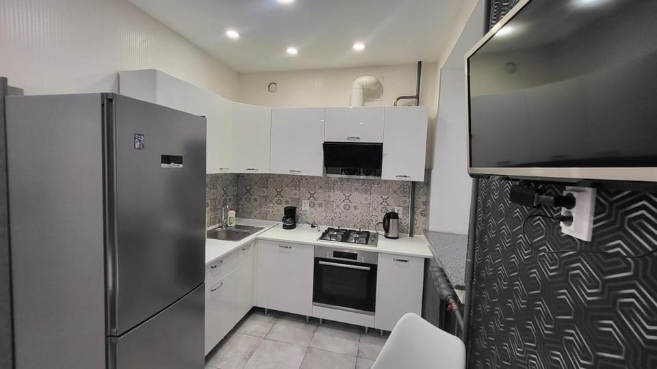 Апартаменти в центрі міста по вулиці Хрещатик Apartment in Ukraine