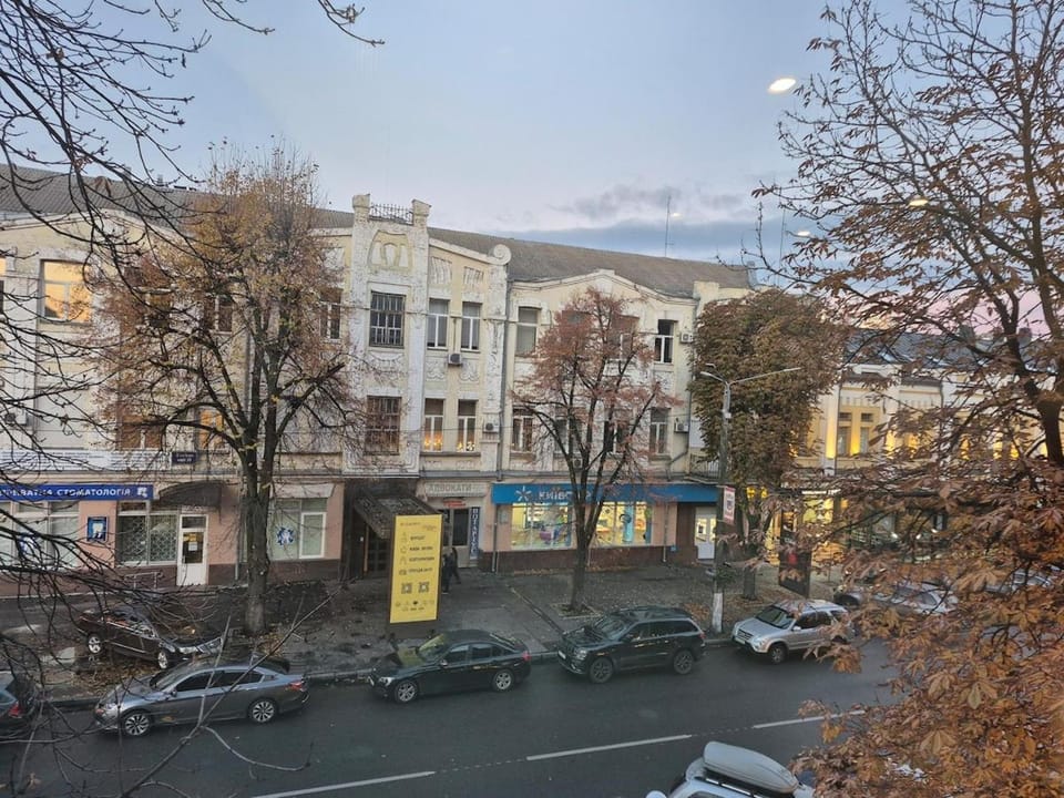 Апартаменти в центрі міста по вулиці Хрещатик Apartment in Ukraine