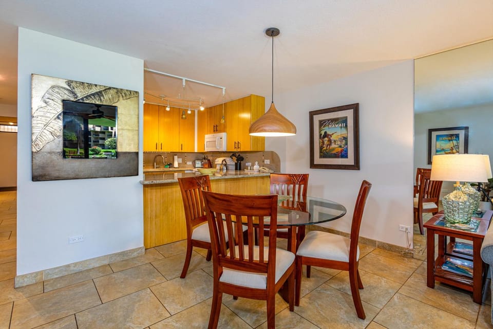 Kamaole Sands #1-105 Renovated Ground Floor Unit, Partial Oceanview, A/C Apartment in Wailea