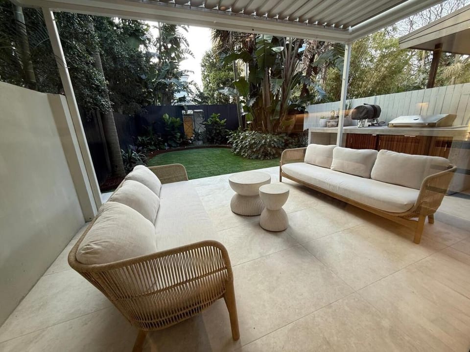 BBQ facilities, Garden