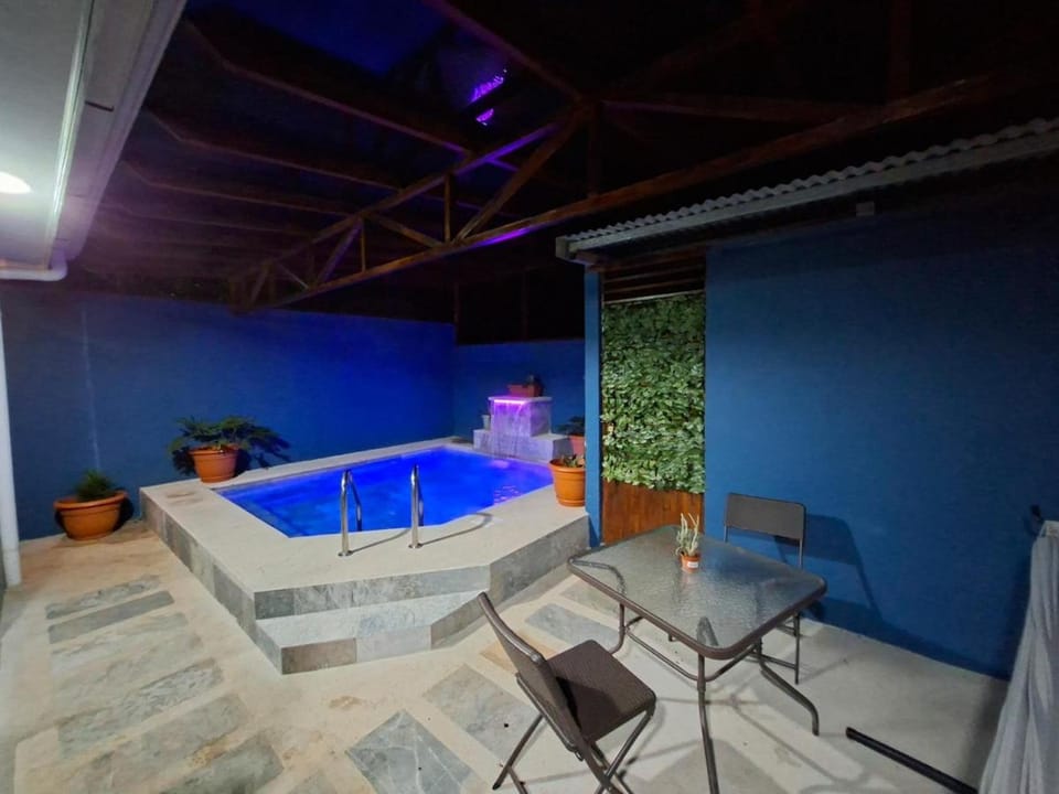 Silent Rainforest Retreat House in La Fortuna