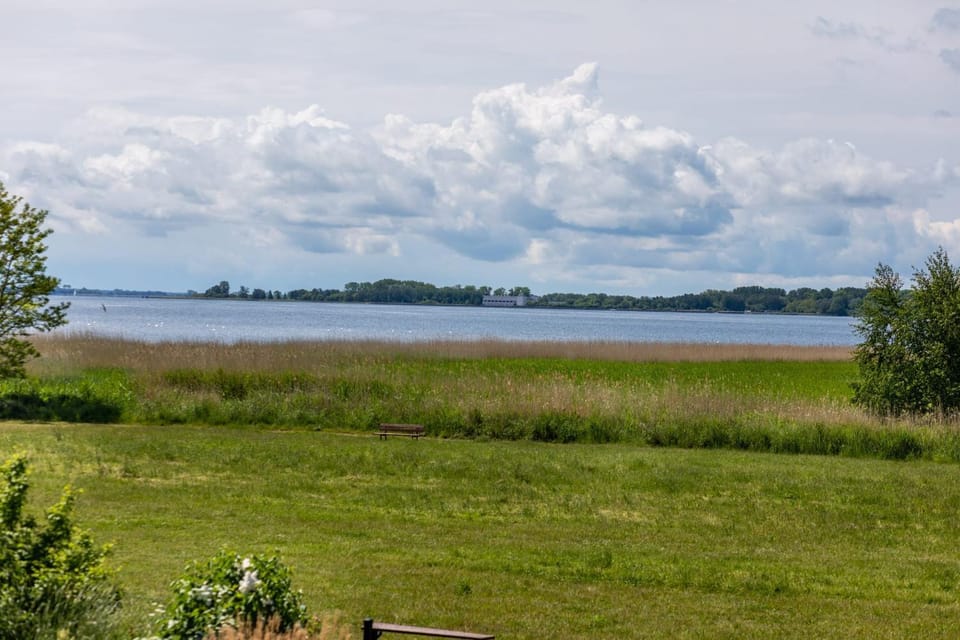 Nearby landmark, Day, Lake view