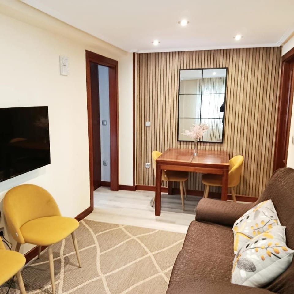 Apartamento céntrico Irene IV Apartment in Aviles