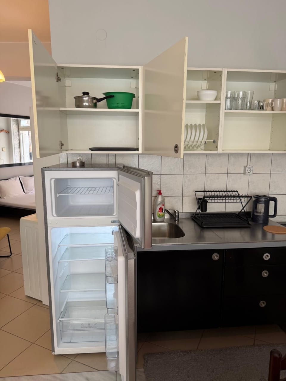 Kitchen or kitchenette, kitchen