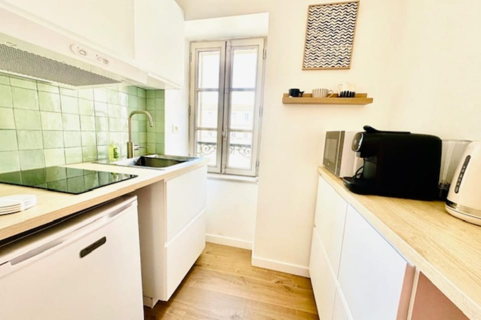 Charming Historic Center Studio Apartment in La Rochelle