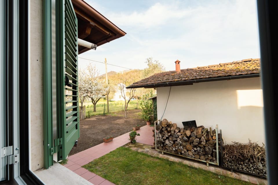 Property building, Spring, Day, Garden view