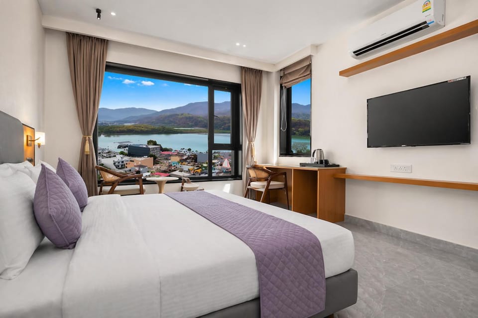 TV and multimedia, View (from property/room), Bedroom