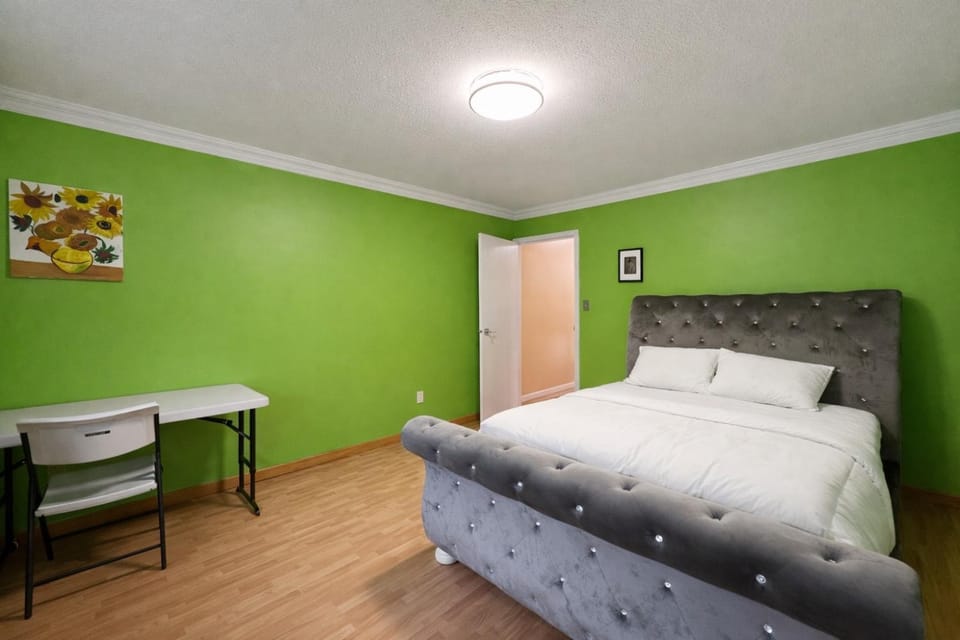 Point Grey house Bed and Breakfast in Vancouver