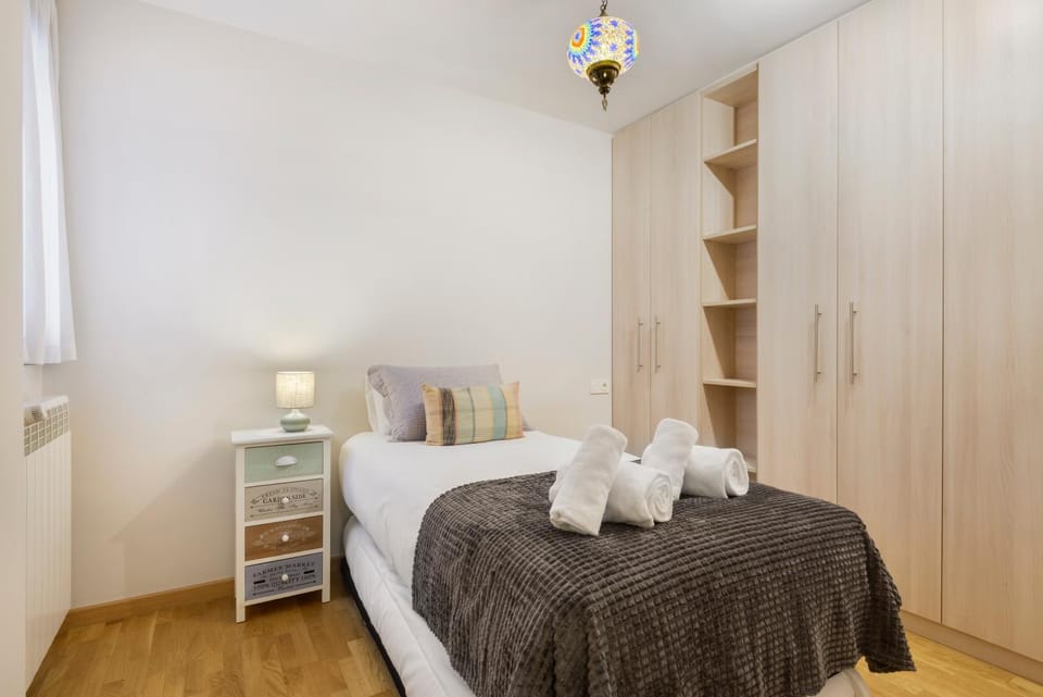 Alojamiento Escuelas Pias Jaca Apartment in Jaca