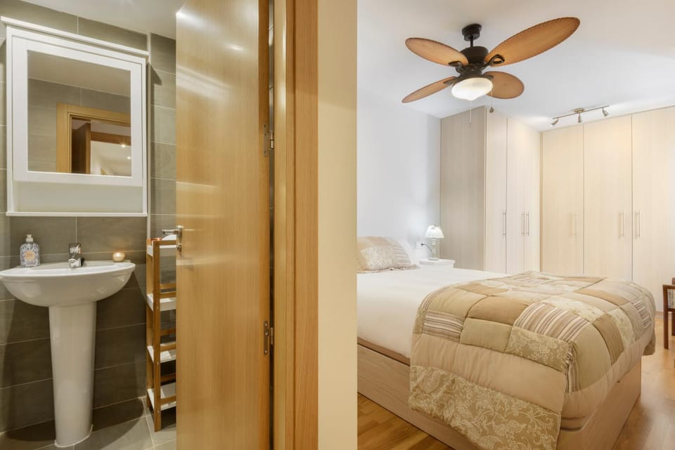 Alojamiento Escuelas Pias Jaca Apartment in Jaca