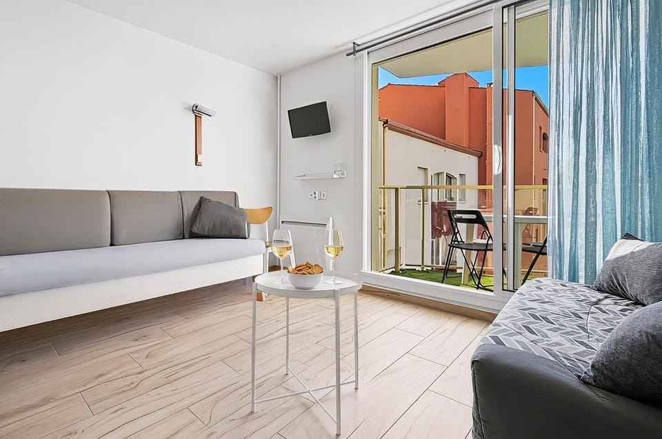 Balcony/Terrace, Living room