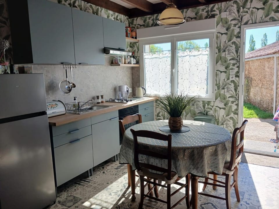 Studio aux portes de Parthenay Apartment in Nouvelle-Aquitaine
