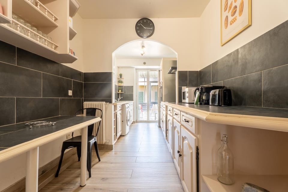 Riviera Sunshine Apartment in Nice