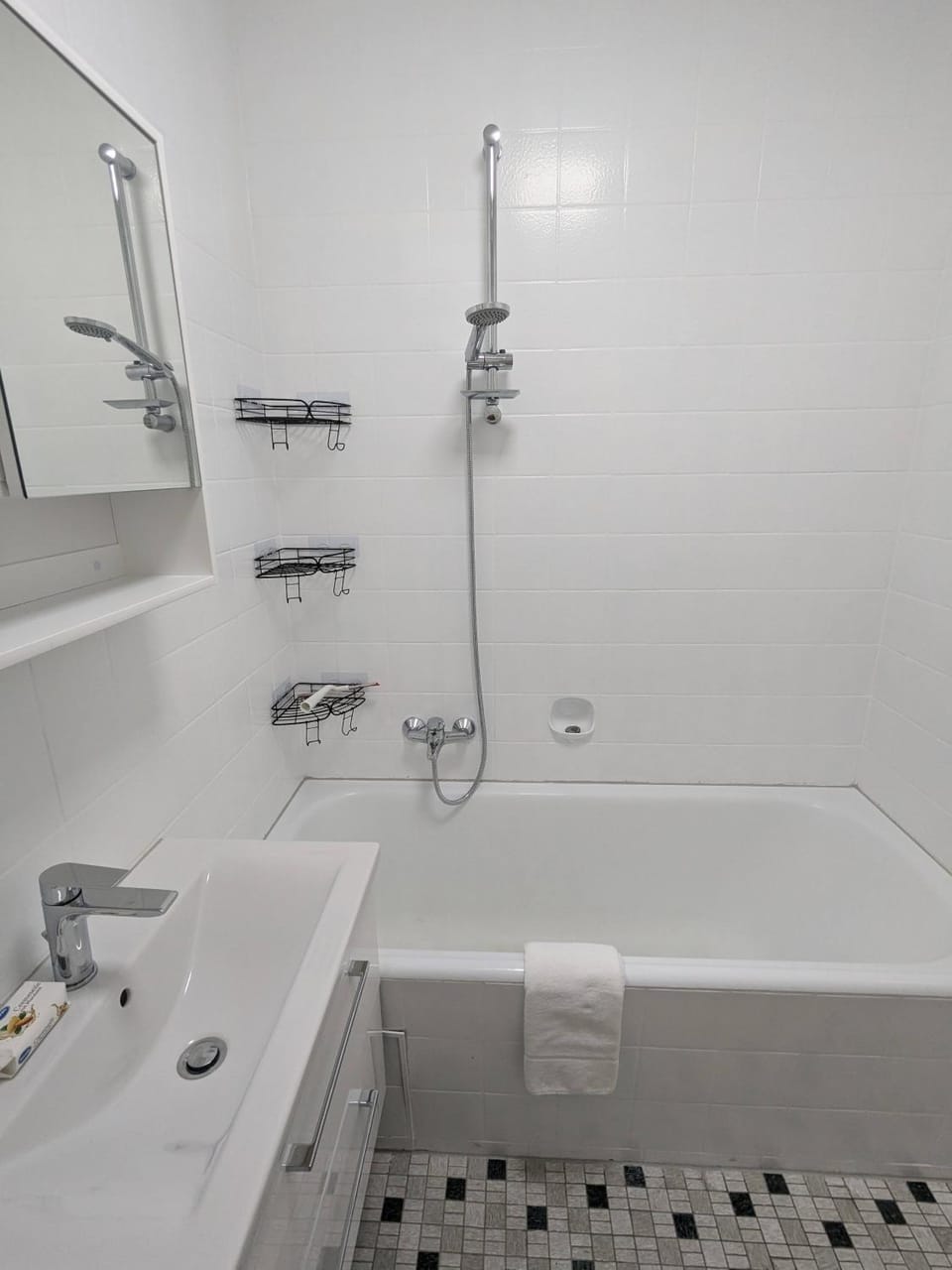 Bathroom, Bath