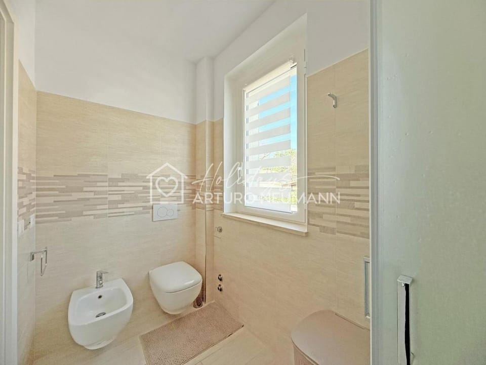 Shower, Toilet, Bathroom, bidet